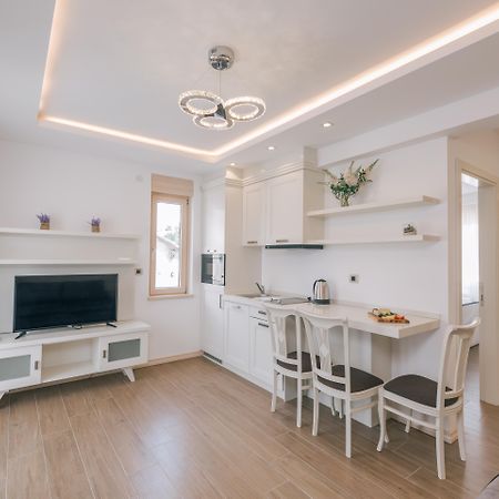 Splendido Mb Apartments Τίβατ Εξωτερικό φωτογραφία